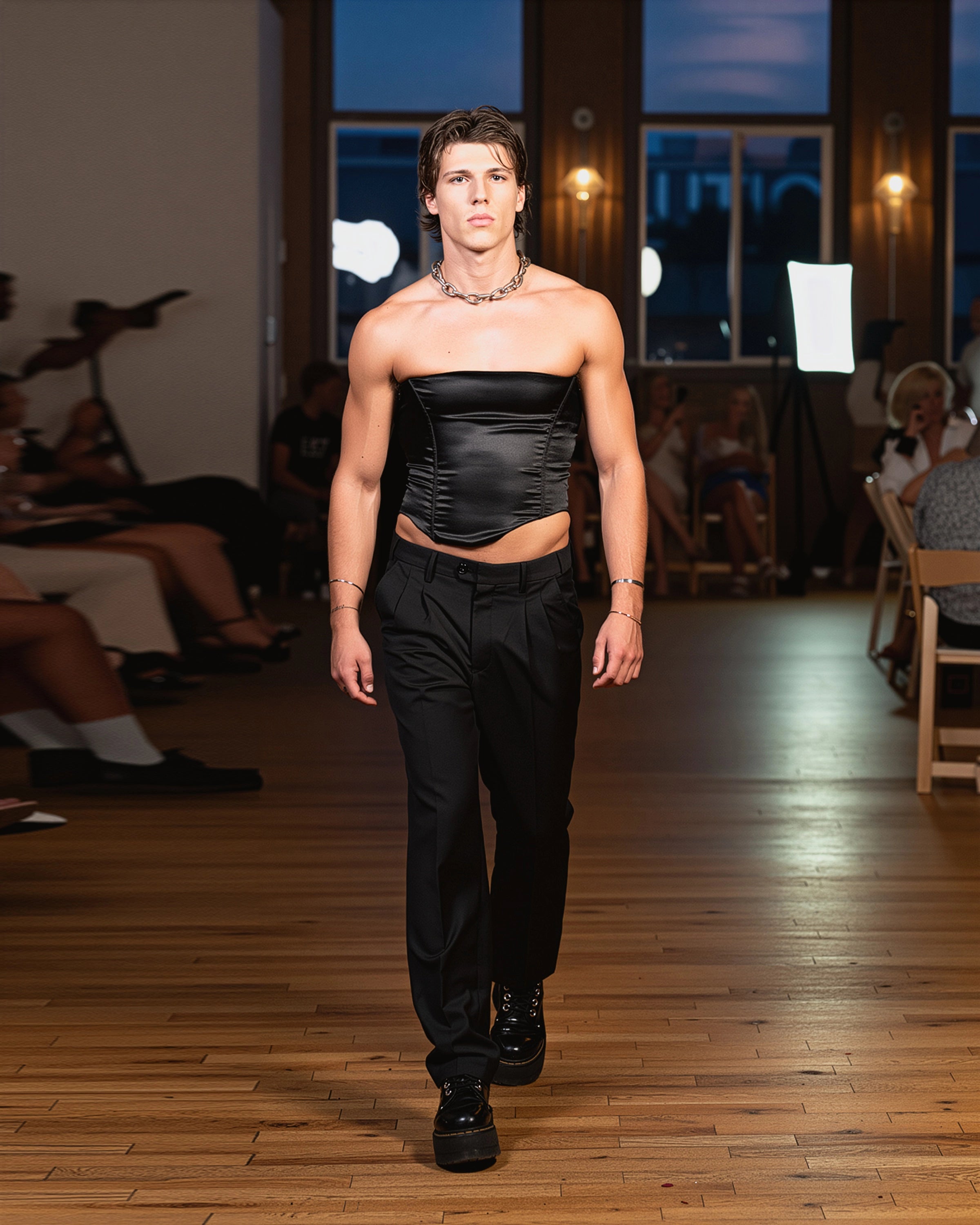 Tailored Pleat Trouser- Black