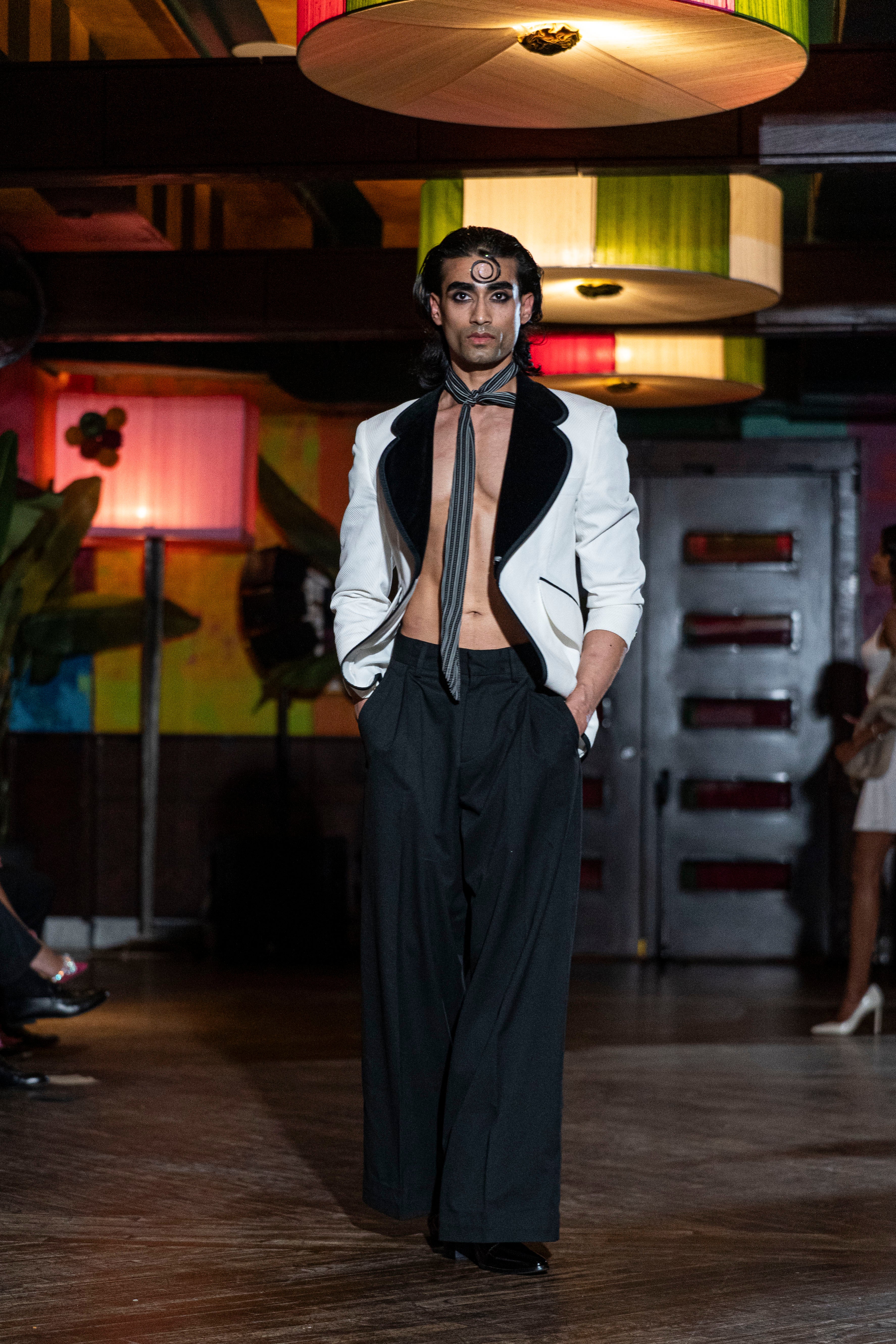 Trina Turk Black Mid-Rise Wide-Leg Trousers